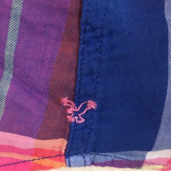 American Eagle. Button down Shirt. Plaid. Medium - Picture 3 of 12